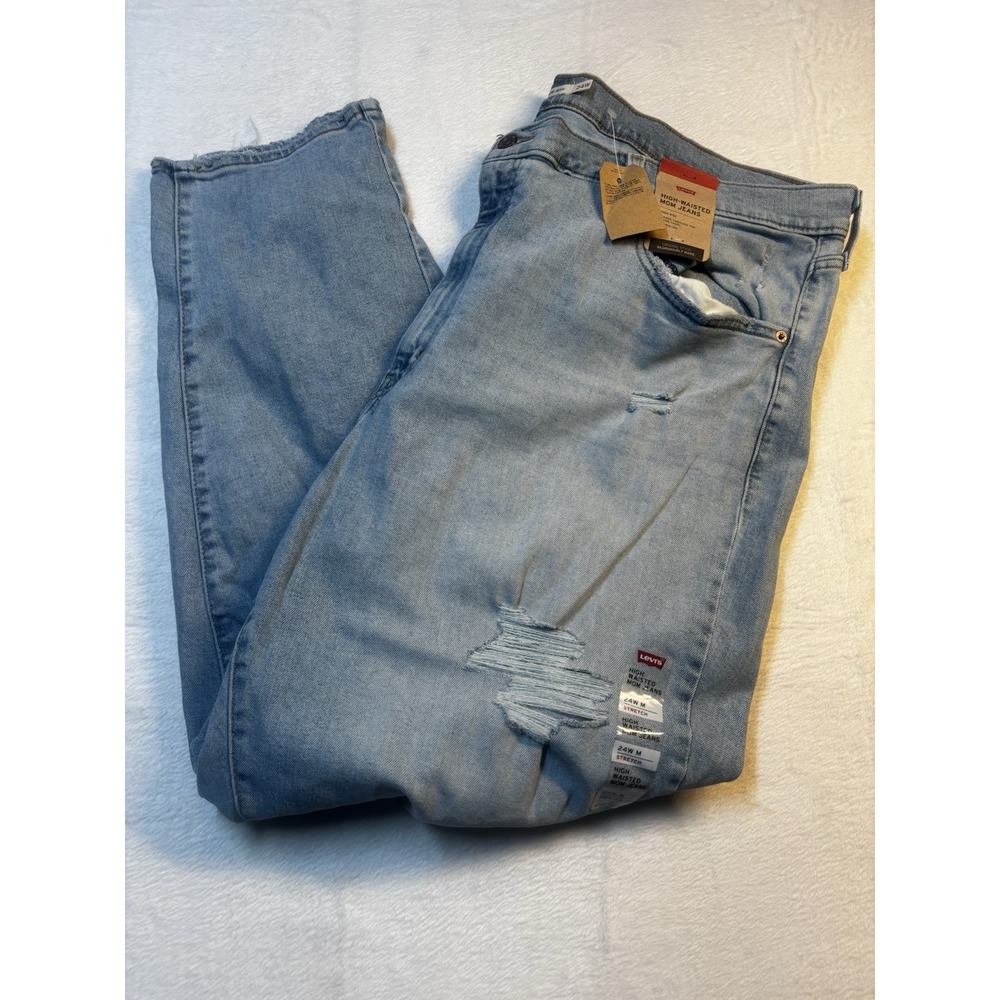 NWT Levi's Women's High Waisted Mom Ripped Jeans‎ 24W Light Wash Stretch